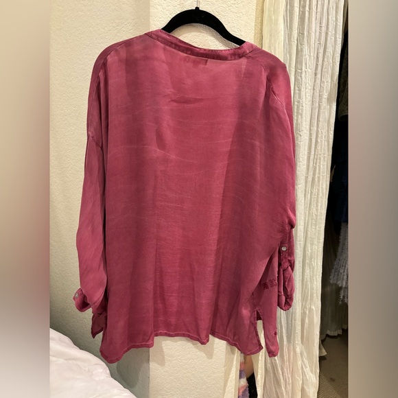 Kyla Seo embroidered button down long sleeve - Picture 3 of 5